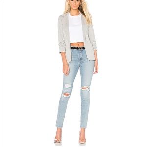 Levi’s 721 High Rise Skinny in Worn & Torn